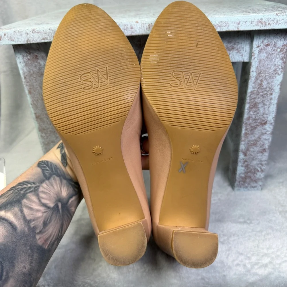 Stuart Weitzman excellent pre